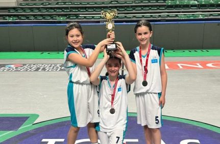 KÜÇÜK KIZ TAKIMININ İLK TURNUVASINDA ÖNEMLİ BAŞARI