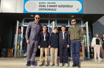 3 MARTLI RAKETLER SPOR FESTİVALİNDE FIRTINA GİBİ ESTİ