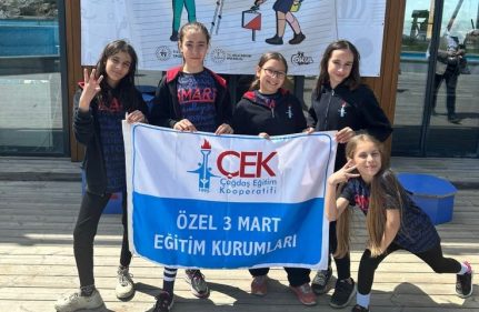 ORYANTİRİNG KÜÇÜK KIZ TAKIMI TÜRKİYE 5'İNCİSİ OLDU
