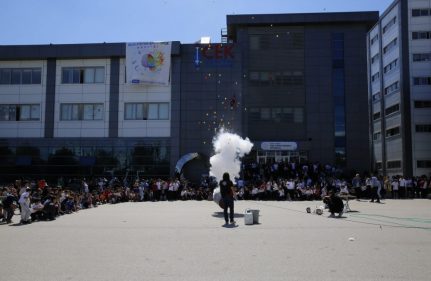 OKULUMUZDA BİLİM, KÜLTÜR, SANAT VE SPOR ŞENLİĞİ COŞKUSU