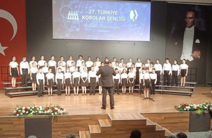 27. TÜRKİYE KOROLAR ŞENLİĞİ'NDEN BAŞARIYLA DÖNDÜK