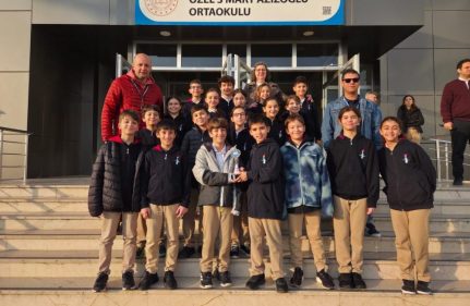 5. SINIFLAR ARASI YAKAN TOP TURNUVASINDA ŞAMPİYON 5E!