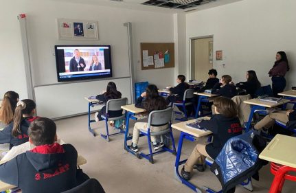 İSTİKLAL MARŞI'NIN KABULÜNE ANLAMLI ANMA