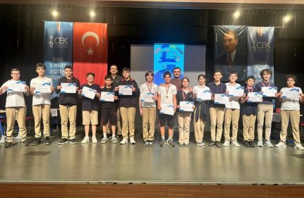 CODE CHALLENGE 2026'DA HEYECAN DORUKTAYDI